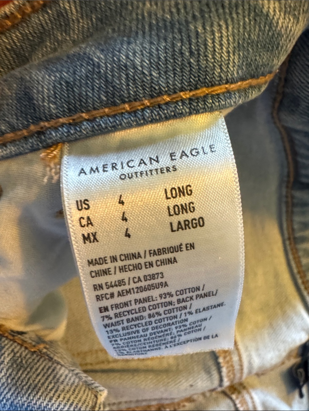 American Eagle Outfitters High-Rise Light Blue Women's Jeans - Picture 2 of 3